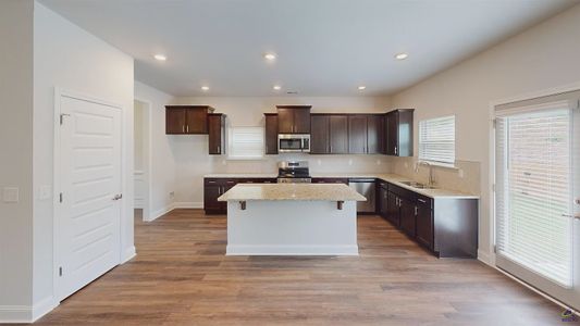 Oakview Estates by Adams Homes in Macon - image 7