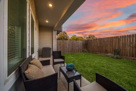 New construction Single-Family house 11317 Stonework Grove Ln, Houston, TX 77076 - image 3