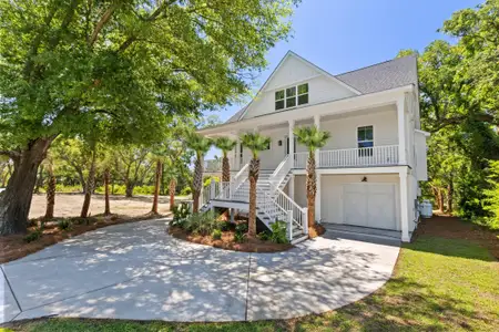 New construction Single-Family house 19 Broadway St, Mount Pleasant, SC 29464 - image