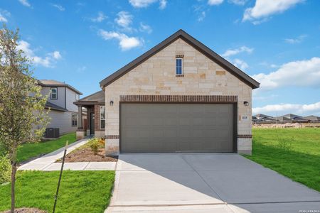 New construction Single-Family house 8559 Red Hawk Lp, San Antonio, TX 78222 - image