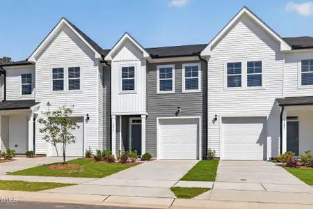 New construction Townhouse house 3219 Bailey Lake Dr, Unit 226, Fuquay Varina, NC 27526 - image