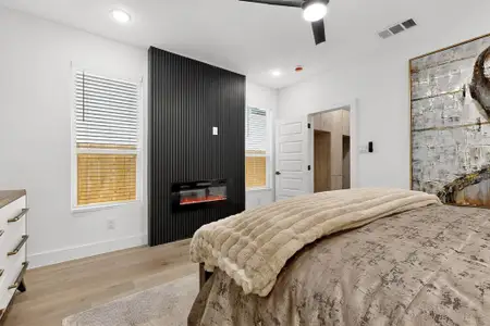 New construction Single-Family house 2415 Hooper St, Dallas, TX 75215 - image