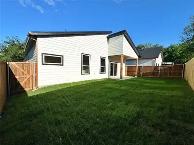 New construction Single-Family house 1222 Saint John St, Greenville, TX 75401 - image