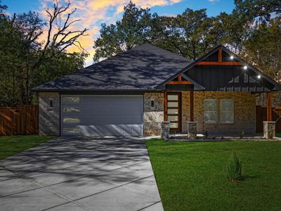 New construction Single-Family house 105 Oakwood Dr, Trinidad, TX 75163 - image