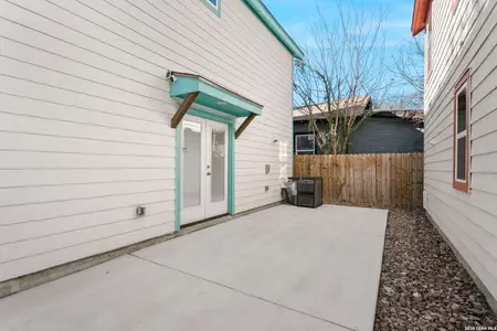 New construction Condo house 631 E Carolina, Unit 2, San Antonio, TX 78210 - image