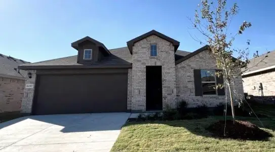 New construction Single-Family house 8457 Hollymead Ln, Fort Worth, TX 76131 plan JUSTIN - image