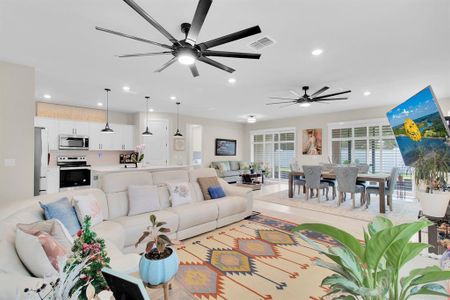 New construction Single-Family house 1425 Lone Wood Blvd, Orlando, FL 32828 null- photo 14 14