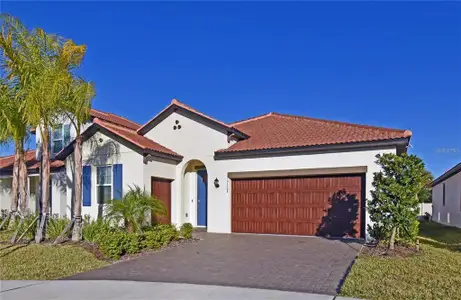 New construction Single-Family house 17304 Banded Gold Ln, Wimauma, FL 33598 plan Dawning II - image