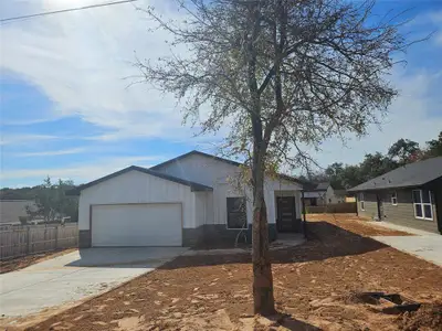 New construction Single-Family house 3612 Broken Bow Drive, Granbury, TX 76048 - photo 0