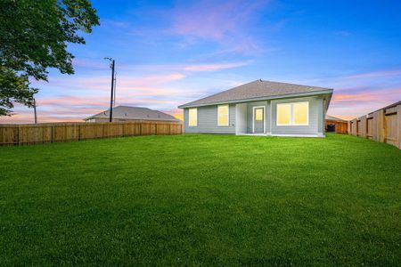 New construction Single-Family house 1121 Grey Heron Dr, Texas City, TX 77590 Gaven- photo 15 15