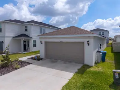 New construction Single-Family house 3535 Weaver Wy, Davenport, FL 33837 - image