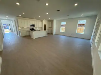 New construction Single-Family house 1951 Stargazer Ln, Angleton, TX 77515 plan Joplin - image 13