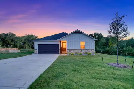 New construction Single-Family house 7007 Clarke Dr, Lake Worth, TX 76135 - image