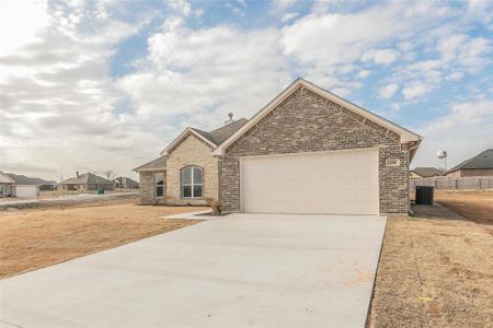 New construction Single-Family house 100 Aspen Cir, Paradise, TX 76073 - image