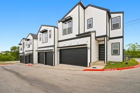 New construction Single-Family house 1300 Mckie Dr, Unit 33, Austin, TX 78752 - image