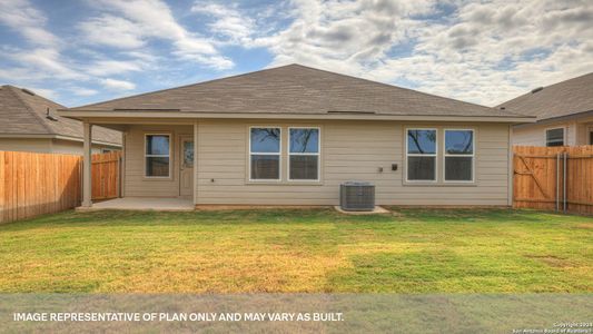 New construction Single-Family house 338 Honeydew Wy, Seguin, TX 78155 The Irvine- photo 27 27