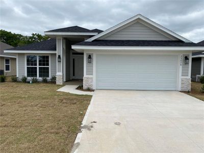 New construction Single-Family house 12822 Nw 162Nd Dr, Alachua, FL 32615 1820- photo 0