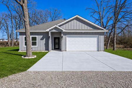 New construction Single-Family house 202 Dover Dr, West Tawakoni, TX 75474 - image