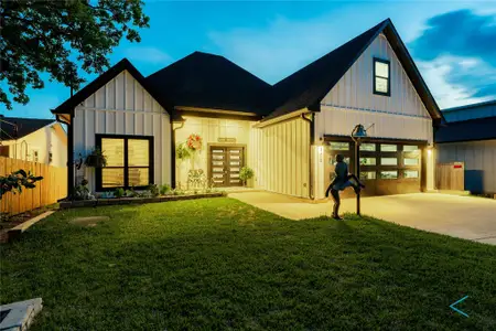 New construction Single-Family house 109 Autumn Wood Trl, Gun Barrel City, TX 75156 - image