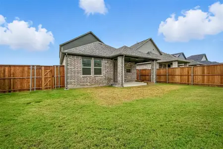 New construction Single-Family house 447 Holly Rd, Lakewood Village, TX 75068 plan Maestro - image