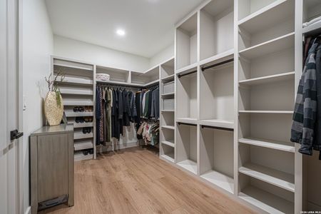 New construction Single-Family house 1271 View Rdg, Bandera, TX 78063 - image 5