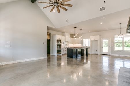 New construction Single-Family house 200 Sarra Ln, Poolville, TX 76487 plan Abrams - image 9