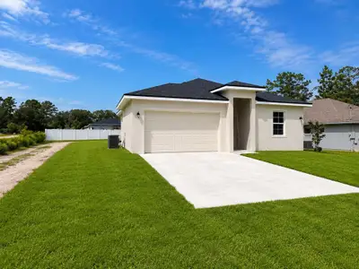 New construction Single-Family house 1306 East Pkwy, Deland, FL 32724 - image