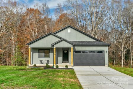 New construction Single-Family house 1206 Waterford Drive, Lincolnton, NC 28092 - photo 0