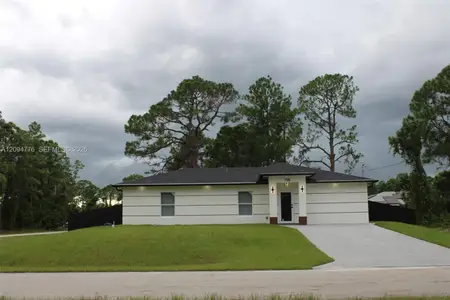 New construction Single-Family house 728 Glacier Ave, Lehigh Acres, FL 33974 - image