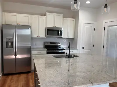 New construction Single-Family house 18500 Roundrock Rd, Jonestown, TX 78645 - image