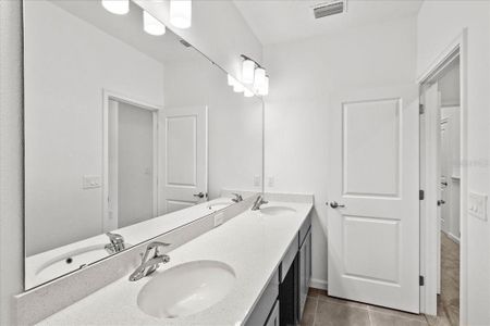 New construction Townhouse house 10525 Ebb Tide Ln, Orlando, FL 32821 - image 10