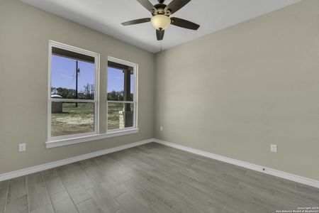 New construction Single-Family house 16118 Vaquero Dr, Atascosa, TX 78002 null- photo 20 20