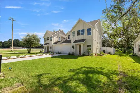 New construction Townhouse house 305 Se 5Th Ter, Williston, FL 32696 - image