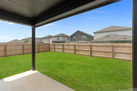 New construction Single-Family house 4076 Paddock Trl, Seguin, TX 78155 plan Hewitt - image