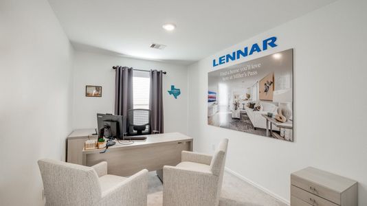 Meadow Park by Lennar in Conroe - photo 28 28