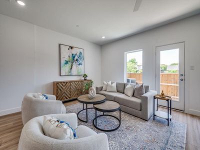 New construction Townhouse house 5613 Woodlands Dr, The Colony, TX 75056 plan Nassau B - image 10