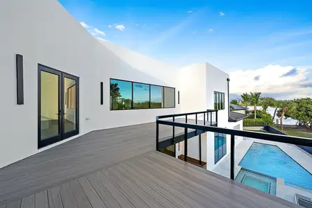 New construction Single-Family house 706 Lakeside Cir, North Palm Beach, FL 33408 - image