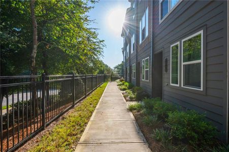 New construction Townhouse house 1529 Layton Ln, Atlanta, GA 30318 - image