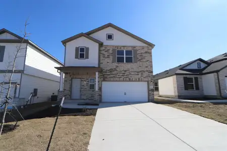 New construction Single-Family house 132 Flying Tiger Trl, Jarrell, TX 76537 null- photo 0