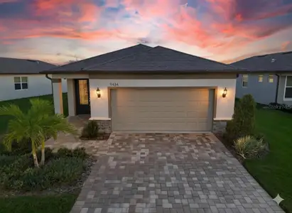 New construction Single-Family house 9434 Ballaster Pointe Lp, Parrish, FL 34219 - image