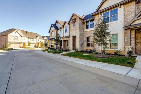 New construction Townhouse house 6818 Joelene Rae Dr, Arlington, TX 76001 Baird C - Rear Entry- photo 2 2