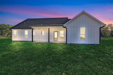 New construction Single-Family house 1220 County Rd 4045, Savoy, TX 75479 - image