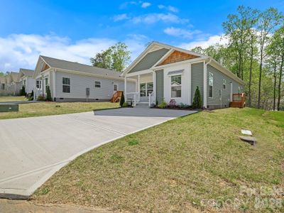 New construction Single-Family house 130 Bellamy Rd, Asheville, NC 28806 - image