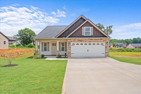 New construction Single-Family house 1132 New Basin Dr, Inman, SC 29349 - image