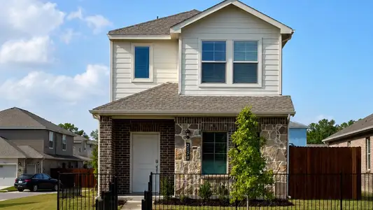 New construction Single-Family house Arlington, TX 76015 plan Anaheim - image