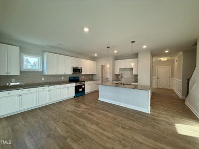 New construction Single-Family house 600 Spellbrook Rd, Zebulon, NC 27597 null- photo 2 2