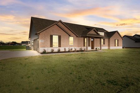 New construction Single-Family house 2605 Witness Tree Rd, Terrell, TX 75161 Leona II- photo 2 2