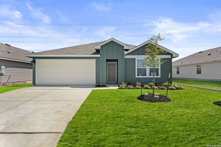 New construction Single-Family house 747 Prince Albert, Seguin, TX 78155 plan The Irvine - image