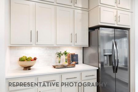 New construction Single-Family house 2414 Guava Hills Ln, Manvel, TX 77578 plan Livingston - image 9