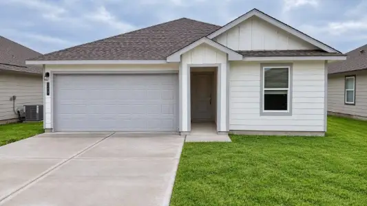 New construction Single-Family house 1117 Brasel Dr, Aransas Pass, TX 78336 plan Archer - image